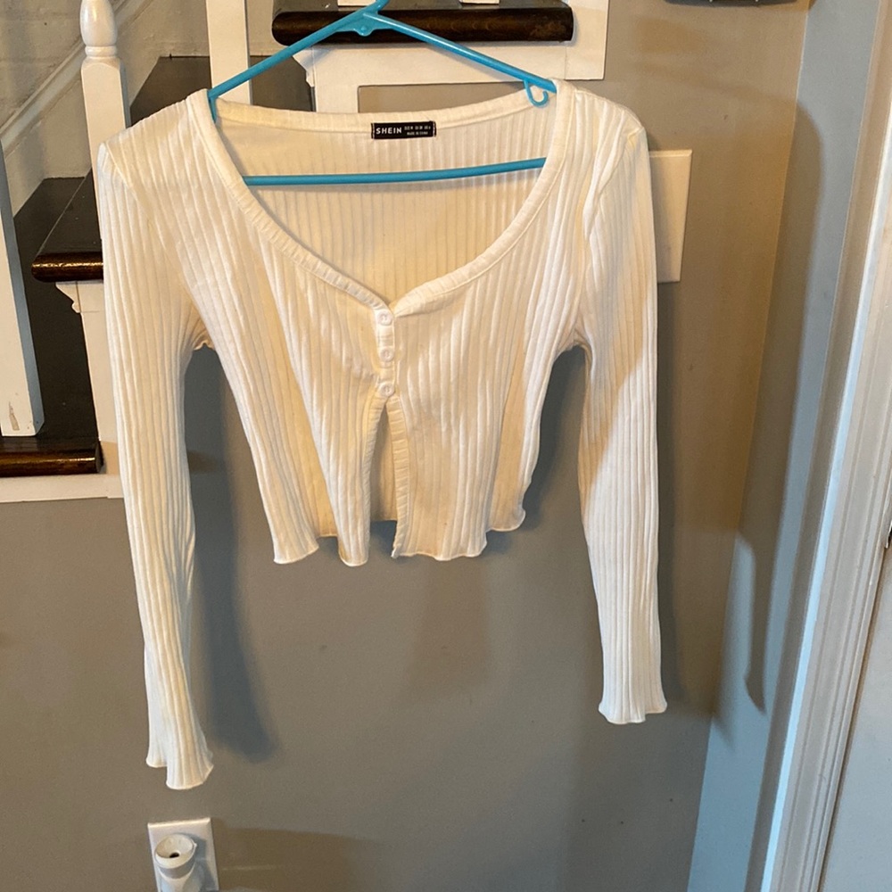 SHEIN LONG SLEEVE CROP TOP SIZE M